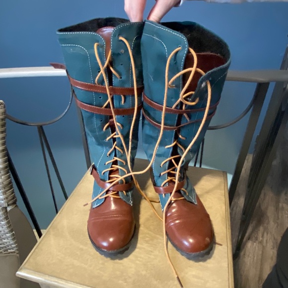 Boots - Picture 2 of 2